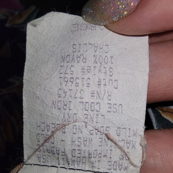 Hilo Hattie the Orginial rayon Hawaiian button up shirt large - Picture 6 of 6